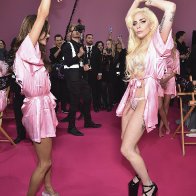 lady-gaga-2016-victotia-secret-03