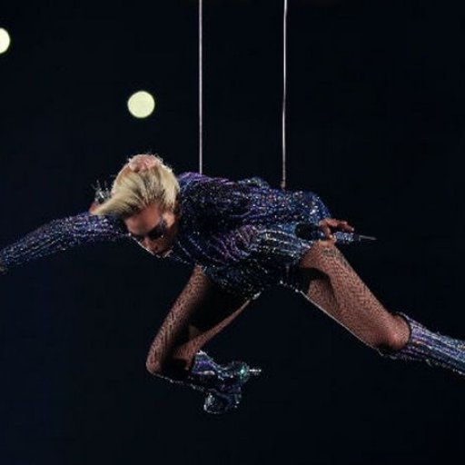 lady-gaga-superbowl-09