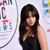 CamilaCabello-2018-ama-05