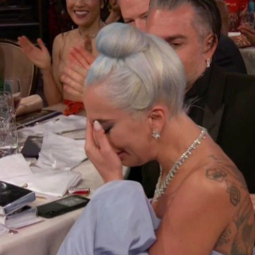 lady-gaga-2019-golden-globe-04