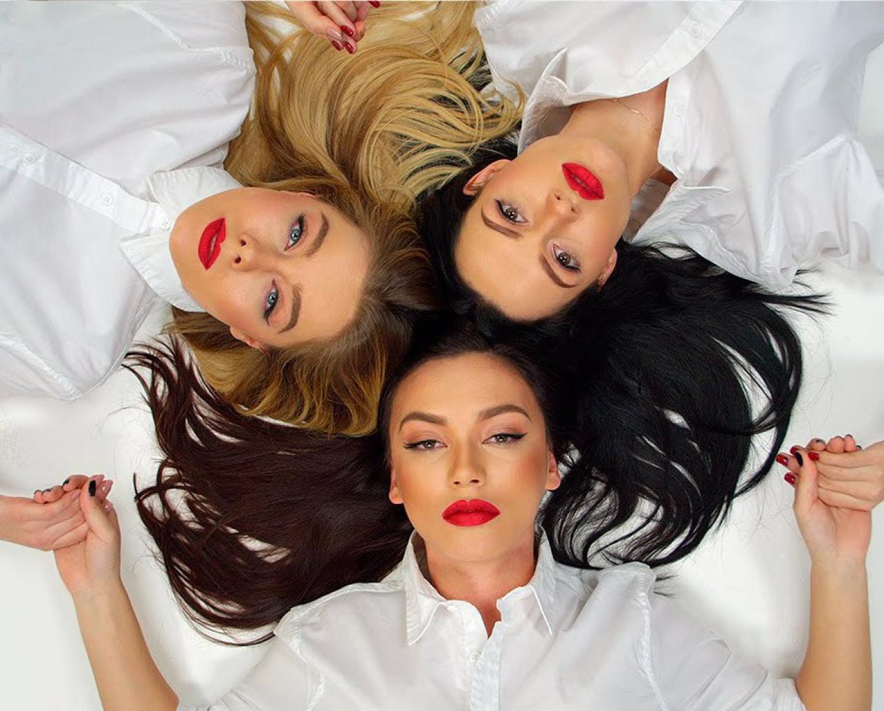 Группа SEREBRO