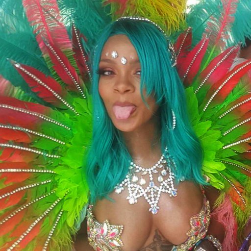 rihanna-2016-carnaval-show-biz.by-11