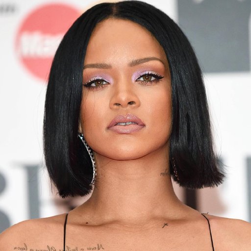 rihanna-2018-images-show-biz.by-10