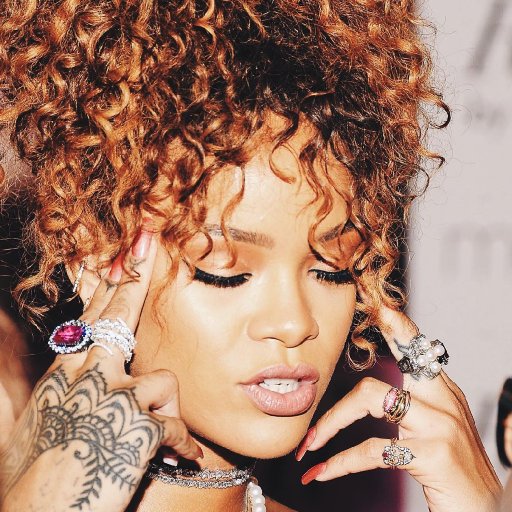 rihanna-2018-images-show-biz.by-18