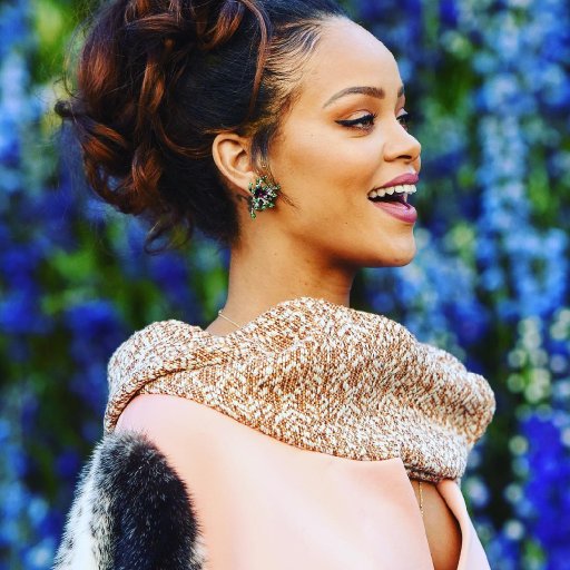 rihanna-2018-images-show-biz.by-20