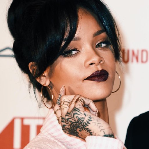 rihanna-2018-images-show-biz.by-50