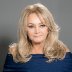 Bonnie Tyler в промо-сессии к альбому «Between The Earth And The Stars». 2019