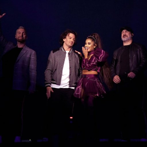 Ariana Grande на Coachella. 2019 08