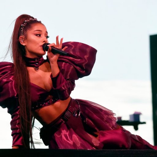 Ariana Grande на Coachella. 2019 09