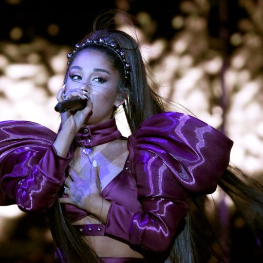 Ariana Grande на Coachella. 2019 17