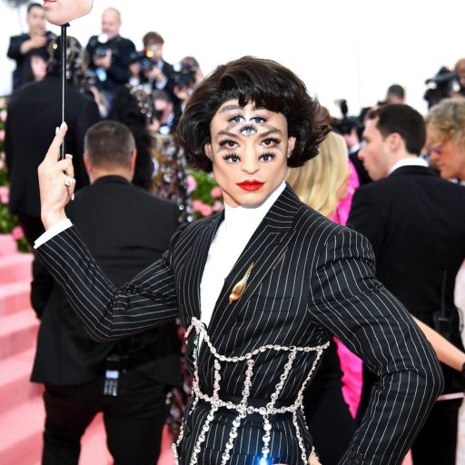 Met Gala 2019 26 Эзра миллер