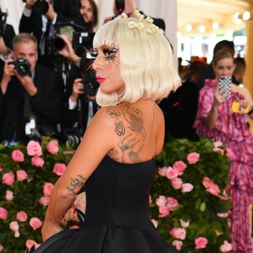 Lady Gaga на балу MET Gaga 2019 14