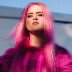 Kiiara в клипе Complicated. 2017 06