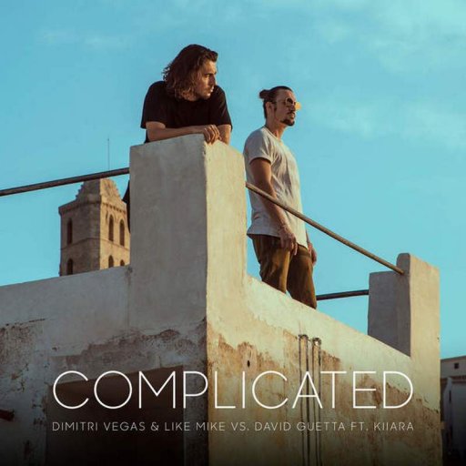 Kiiara в клипе Complicated. 2017 07