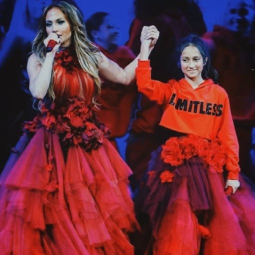 Jennifer Lopez в шоу. 12.08.2019. 06