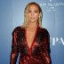 JLo на красных дорожках. 2019. 07