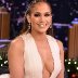 JLo на красных дорожках. 2019. 08