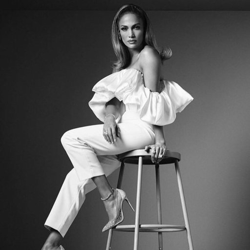 Jennifer Lopez в рекламе. 2019. 31