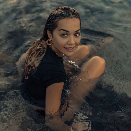 Rita Ora. Образы. 2019 17