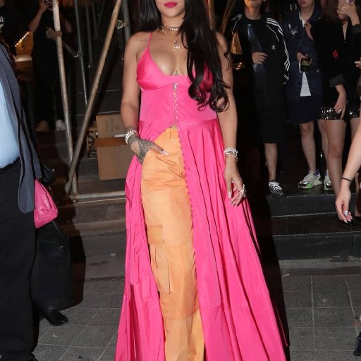 Rihanna на презентации Fenty Beauty в Сеуле. 2019 02