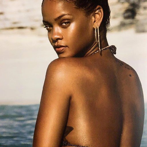 Rihanna. Автобиография. 2019 32