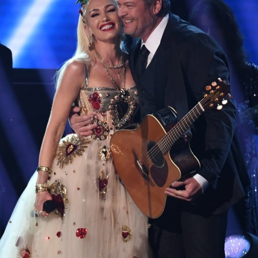 Grammy 2020 24 Gwen Stefani and Blake Shelton