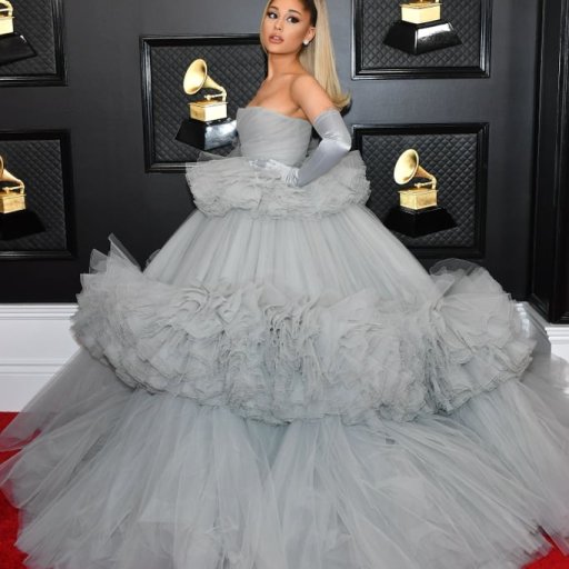 Grammy-2020 Ariana Grande 2