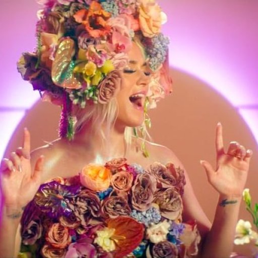 Katy Perry в клипе Never Worn White. 2020 05