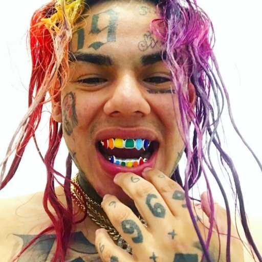 Tekashi  2018 08