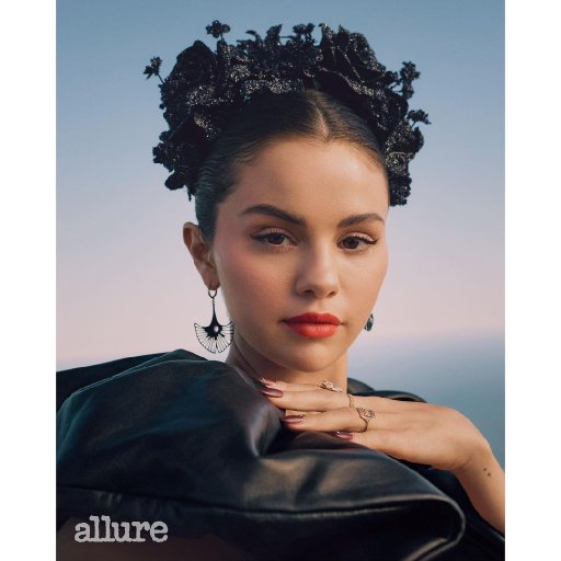 Selena Gomez в Allure 2020 03