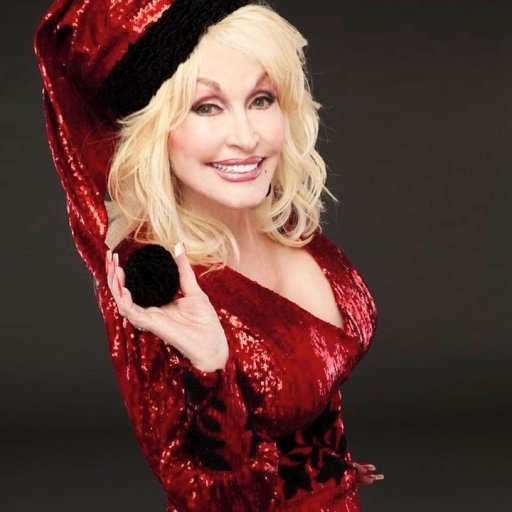Dolly Parton в роли Санта Клауса. 2019 03