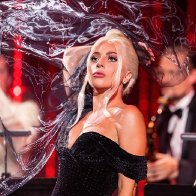 Tony Bennett и Lady Gaga на концерте LoveForSale. 2021. 04