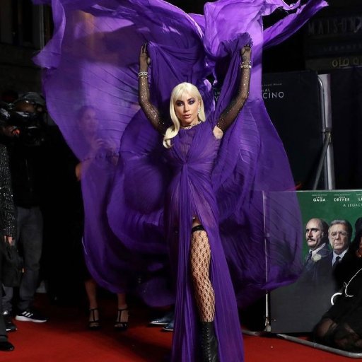 Lady Gaga на премьере Gucci. 2021. 10