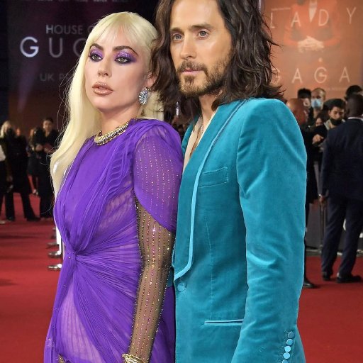 Lady Gaga на премьере Gucci. 2021. 14