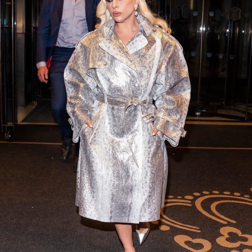 Lady Gaga на презентациях фильма ДОМ ГУЧЧИ. 2021. 06