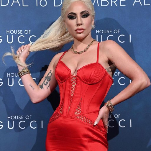 Lady Gaga на презентациях фильма ДОМ ГУЧЧИ. 2021. 11