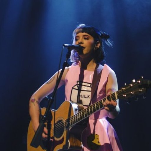 Melanie-Martinez-show-biz.by-04