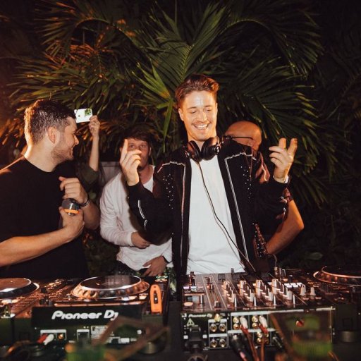 Выступление Kygo на Palm Tree Basel. 2.12.2021. 04