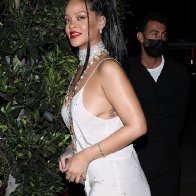 Rihanna в объективах папарацци. 2021. 03