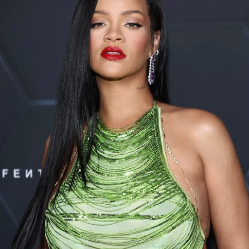 Rihanna в Париже. 2022. 66