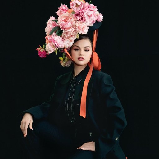 Selena Gonez в журналах Elle и Vogue. 2021. 14