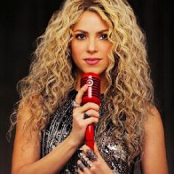 shakira-show-biz.by-02