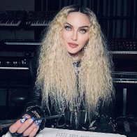 Мадонна записывает новый ремикс Frozen. 25.04.2022. 03