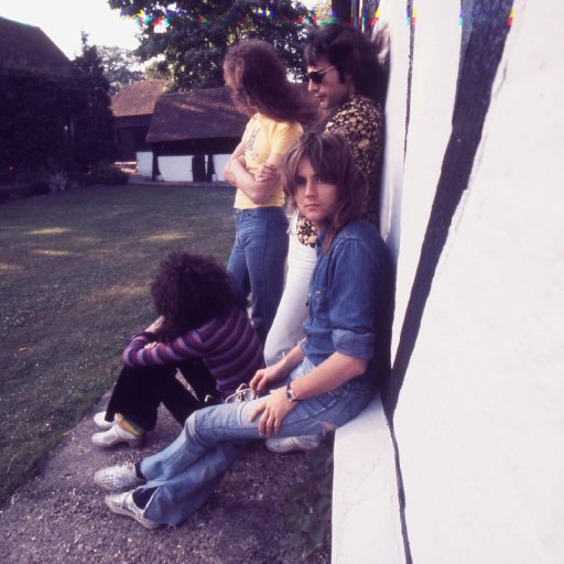 Queen at Ridge Farm Studio 1975. 06