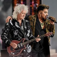 Queen   Adam Lambert на платиновом юбилее королевы 4.06.22. 03