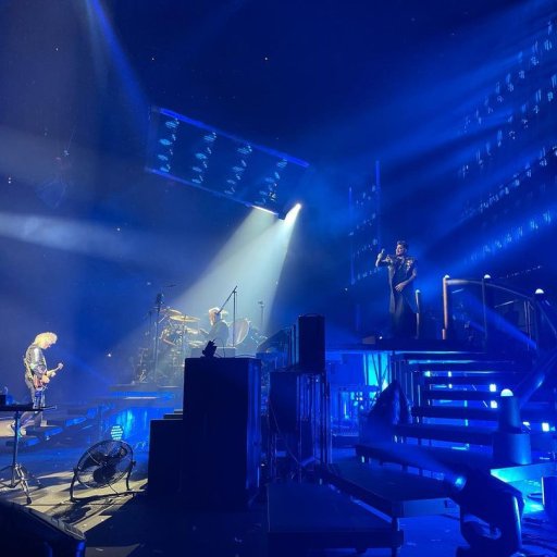 Queen   Adam Lambert на платиновом юбилее королевы 4.06.22. 16