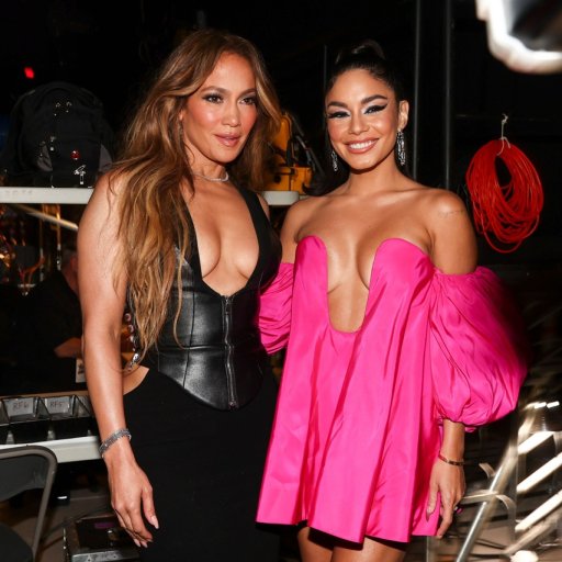 Jennifer Lopez и Vanessa 22. 01