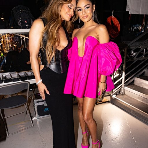 Jennifer Lopez и Vanessa 22. 06