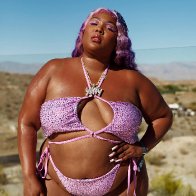 Lizzo в кампейне своего бренда Yitty. 2022. 01