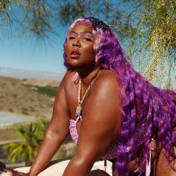 Lizzo в кампейне своего бренда Yitty. 2022. 04